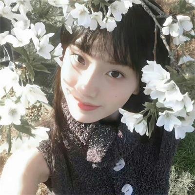 冰属性男子与酷酷女同事